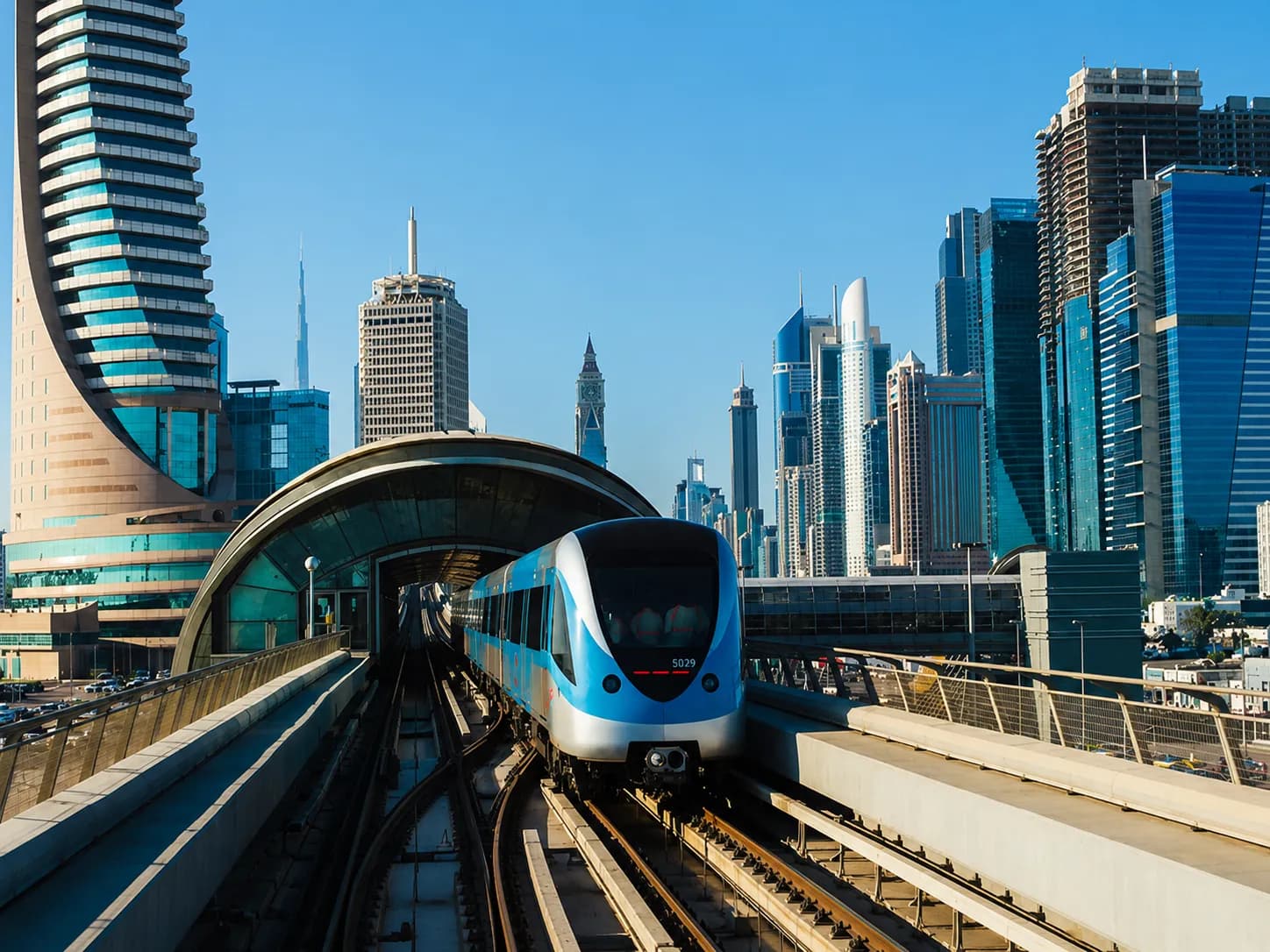 Smart Cities & Infrastructure